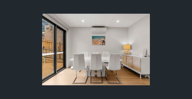 Stunning Modern Town Residence! - Photo 1