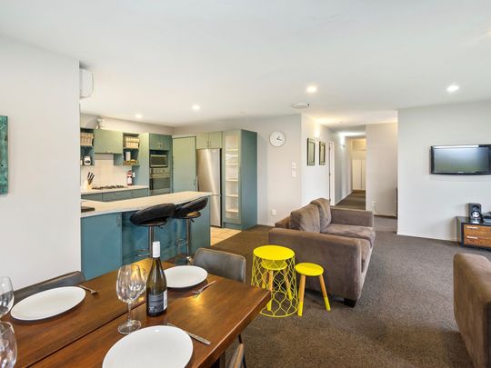 433 Mairehau Rd, Parklands, Christchurch, 8083 - Photo 1