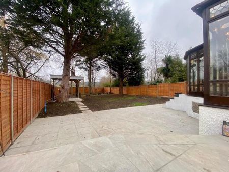 1 bedroom in a house share to rent - Photo 3