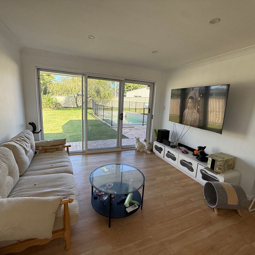 Thornlands - Photo 1