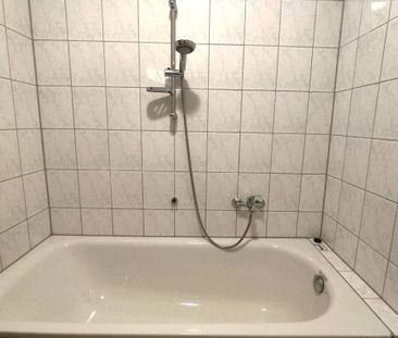 Großzügige 2-Zimmer-Wohnung mit Terrasse und PKW-Freistellplatz! - Foto 6