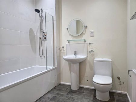 Radford Road, Nottingham, Nottinghamshire, NG7 - Photo 4