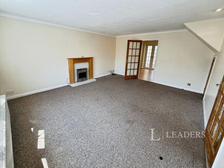 3 bedroom terraced house to rent - Photo 2