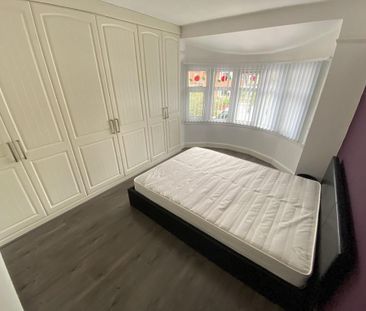 3 bedroom semi-detached house to rent - Photo 5
