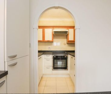 1 bedroom retirement property to rent - Photo 4