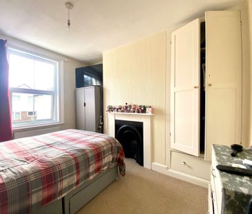 2 bed flat to rent in Oxford Road, Exeter, EX4 - Photo 5