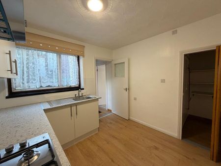 3 bedroom terraced house to rent - Photo 5