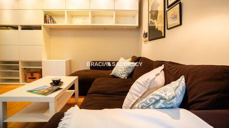 Wynajem mieszkania 55,5m² z ogródkiem - Kraków - Photo 2