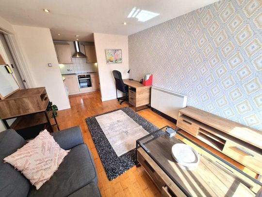 2 bedroom apartment to rent - Photo 1