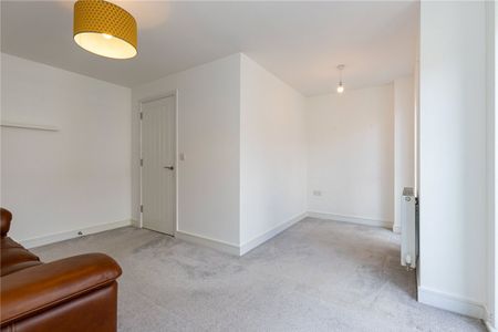 Guardsman Tony Downes Way, Droylsden, Manchester, Greater Manchester, M43 - Photo 3