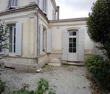 Location Appartement 1 pièce 34m² - Photo 4