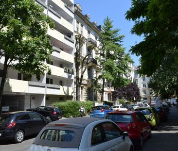 City-Residence: Schick eingerichtete Wohnung mit Skylineblick in se... - Photo 4