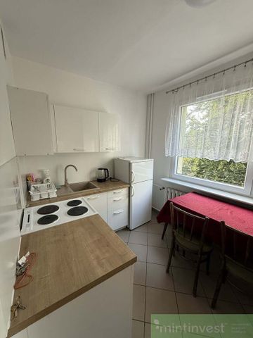 Kawalerka z balkonem w bloku z windą - Zdjęcie 4