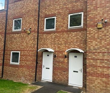 Room in a Shared House, Norfolk Park Student Residence, S2 - Photo 2