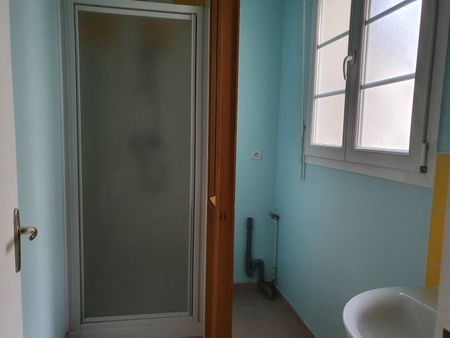Location Appartement 1 pièce 25m² CONDE SUR L ESCAUT 59163 - Photo 5