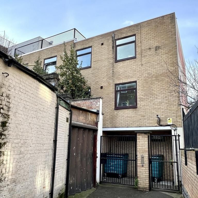 1 bedroom flat to rent - Photo 1