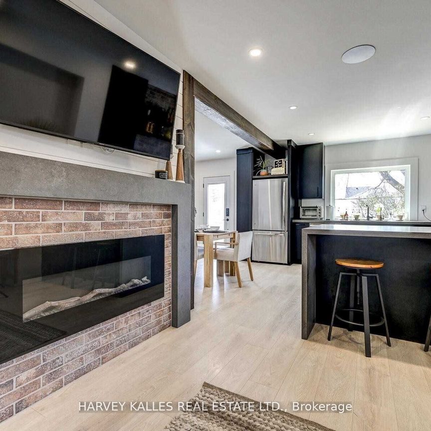 For Lease - 262 Oshawa Boulevard, Oshawa, Ontario - Photo 1