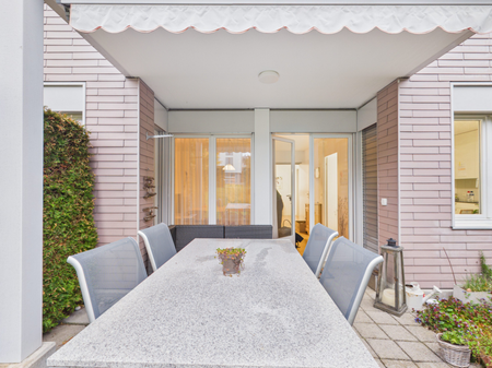 3.5-Zimmerwohnung im Erdgeschoss mit gemütlichem Sitzplatz - Photo 3