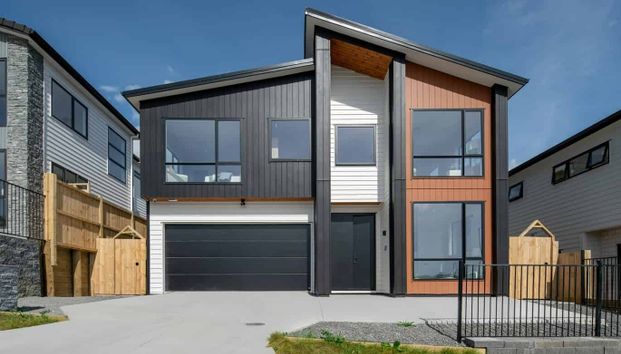 Granny/30 Blackshed Road, Flat Bush - Photo 1