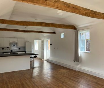 2 bedroom bungalow to rent - Photo 1