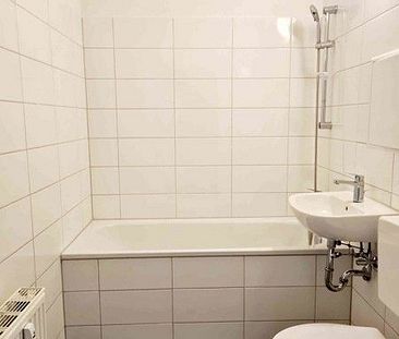 Schöne 3-Zimmerwohnung in oberster Etage! - Foto 2