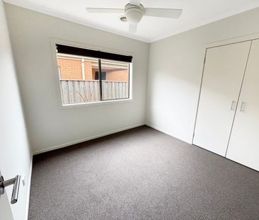 Comfortable Family Living in Mount Duneed - Photo 3