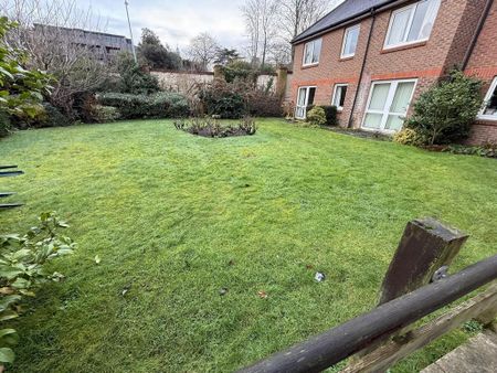 1 bedroom flat to rent - Photo 5