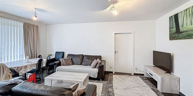 Gelijkvloers app. te huur in Roeselare voor € 750 met 2 slaapkamers - Foto 1