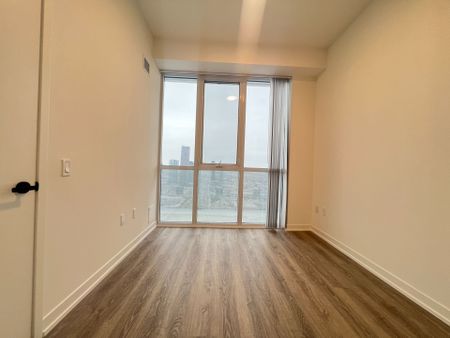 For Lease - 8 Interchange Way Unit# 3607, Vaughan, Ontario - Photo 2