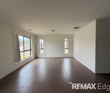 “Spacious, Stylish & Perfectly Located Family Home” - Photo 6