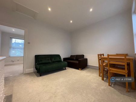 1 bedroom flat to rent - Photo 5