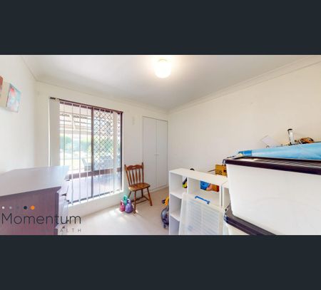 6 King Edward Dr, Heathridge, WA 6027 - Photo 2