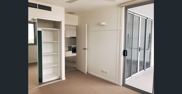 Stylish Inner-City Living in the Heart of Lutwyche - Photo 1