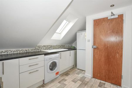 1 bedroom flat to rent - Photo 3