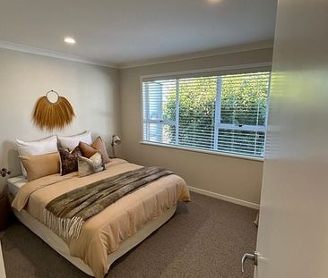 Newly renovated 3-bedroom with extra rumpus room - Photo 4