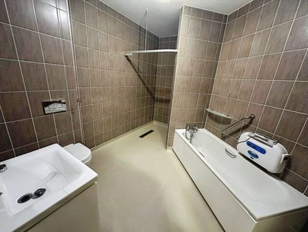 1 bedroom Flat To Let Total Size: 613 SQ FT - Photo 5