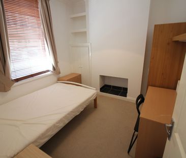 Crwys Place, Roath - Photo 2