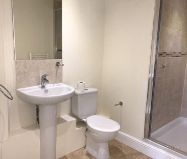 2 bedroom apartment to rent - Photo 2