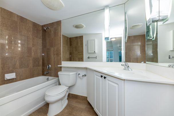 For Lease - 18 Yonge Street Unit# 1712, Toronto, Ontario - Photo 1