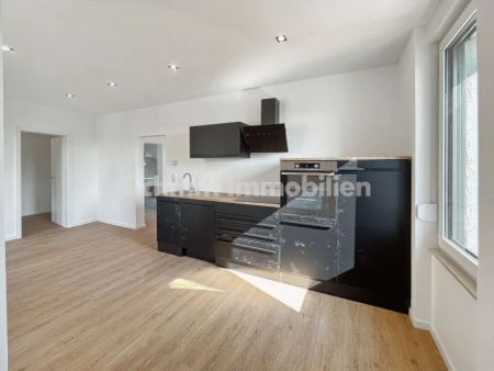 Erstbezug – 3-Zimmer-Altbauwohnung mit EBK & Balkon in Bad Homburg - Foto 3