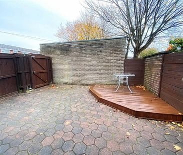 3 bedroom terraced house to rent - Photo 5