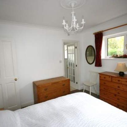 1 bedroom property to rent in Topsham - Photo 1