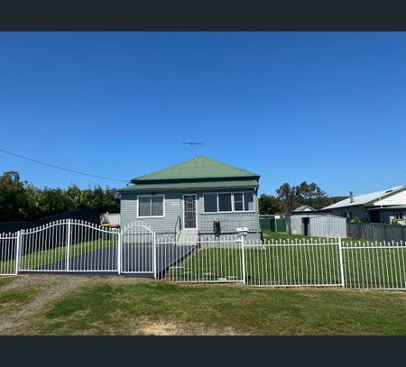 36 Boomerang Street, Cessnock, NSW 2325 - Photo 2