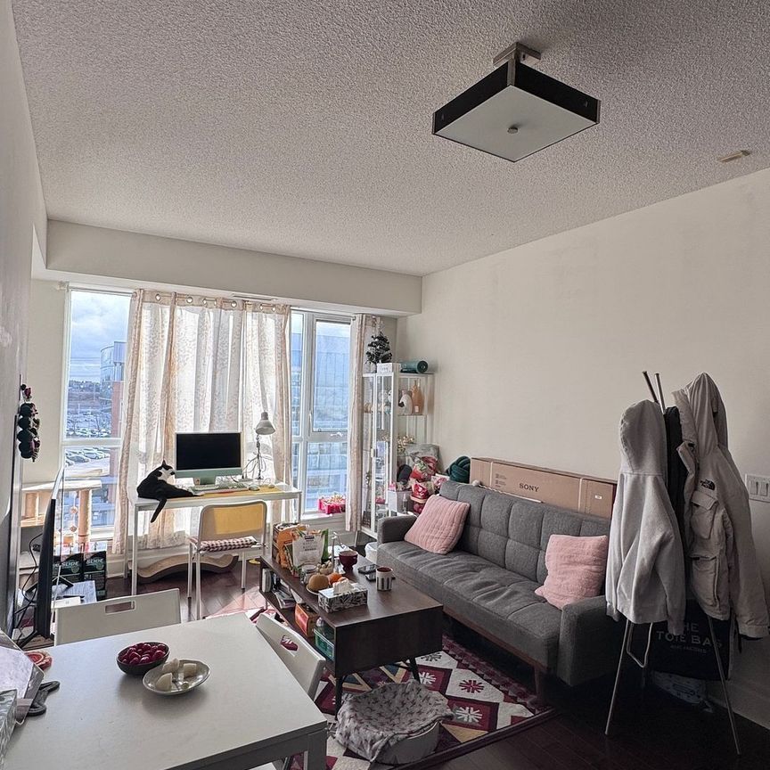 For Lease - 21 Upper Duke Crescent Unit# 608, Markham, Ontario - Photo 1