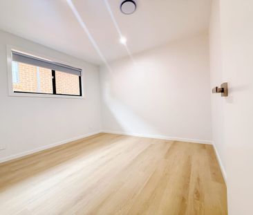 Brand New 5-Bedroom Family Home for Lease Now - Photo 4