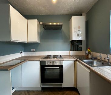 3 bedroom end of terrace house to rent - Photo 6