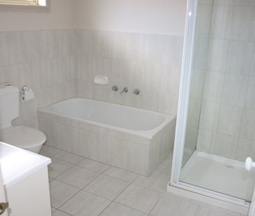 101 St Hellier Street, Heidelberg Heights - Photo 2