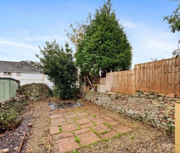 4 bedroom terraced house to rent - Photo 3