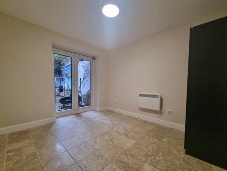 1 Bed Flat, Nightingale Grove, SE13 - Photo 4