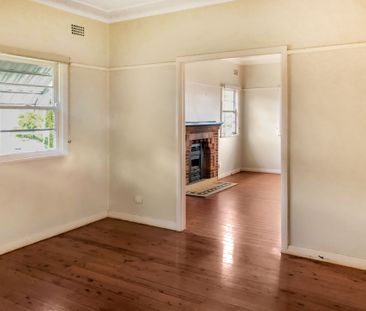 PERFECTLY POSITIONED - Photo 6